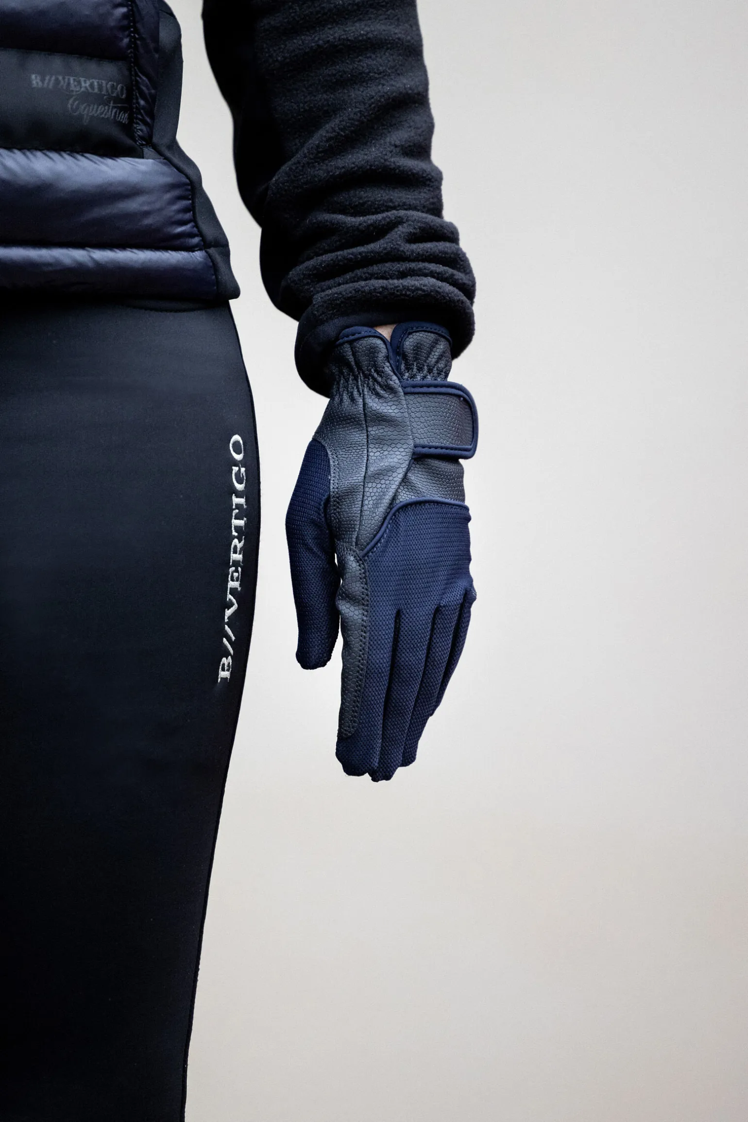 B Vertigo Carla sommer-ridehansker i mesh til dame