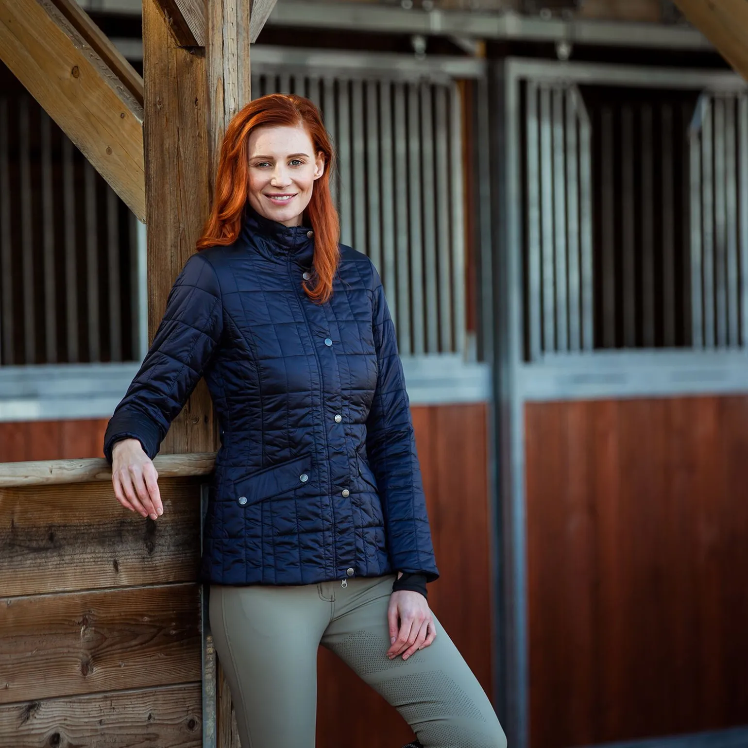 B Vertigo Julianne vattert jakke, dame