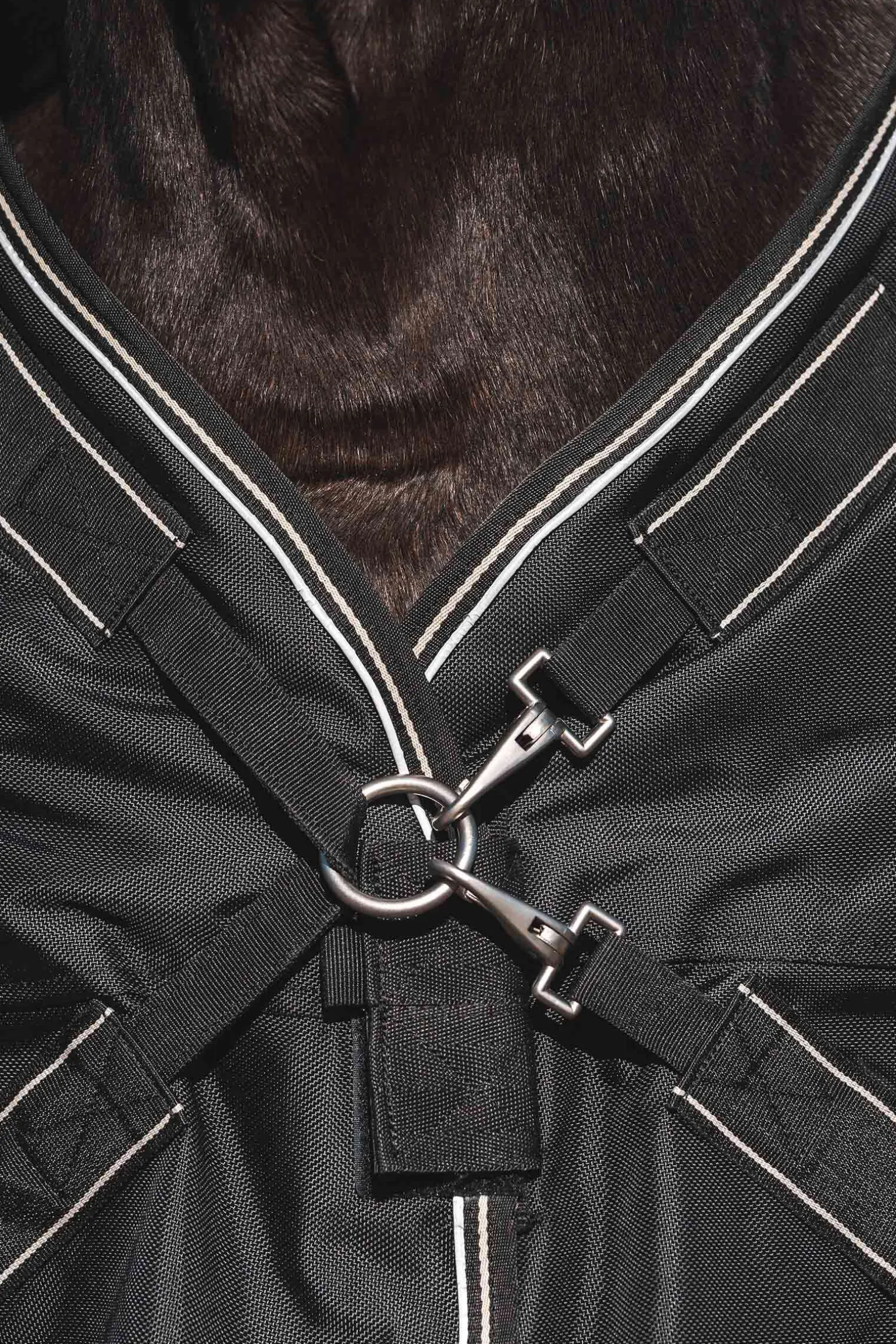 Back on Track Obsidian Utedekken med avtakbart halsstykke, 150g