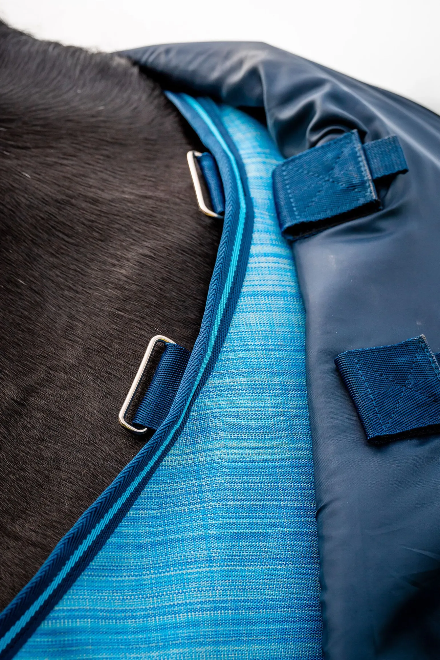 Horseware Amigo Hero 900 Revive Plus utedekken med avtakbar hals, 50 gram