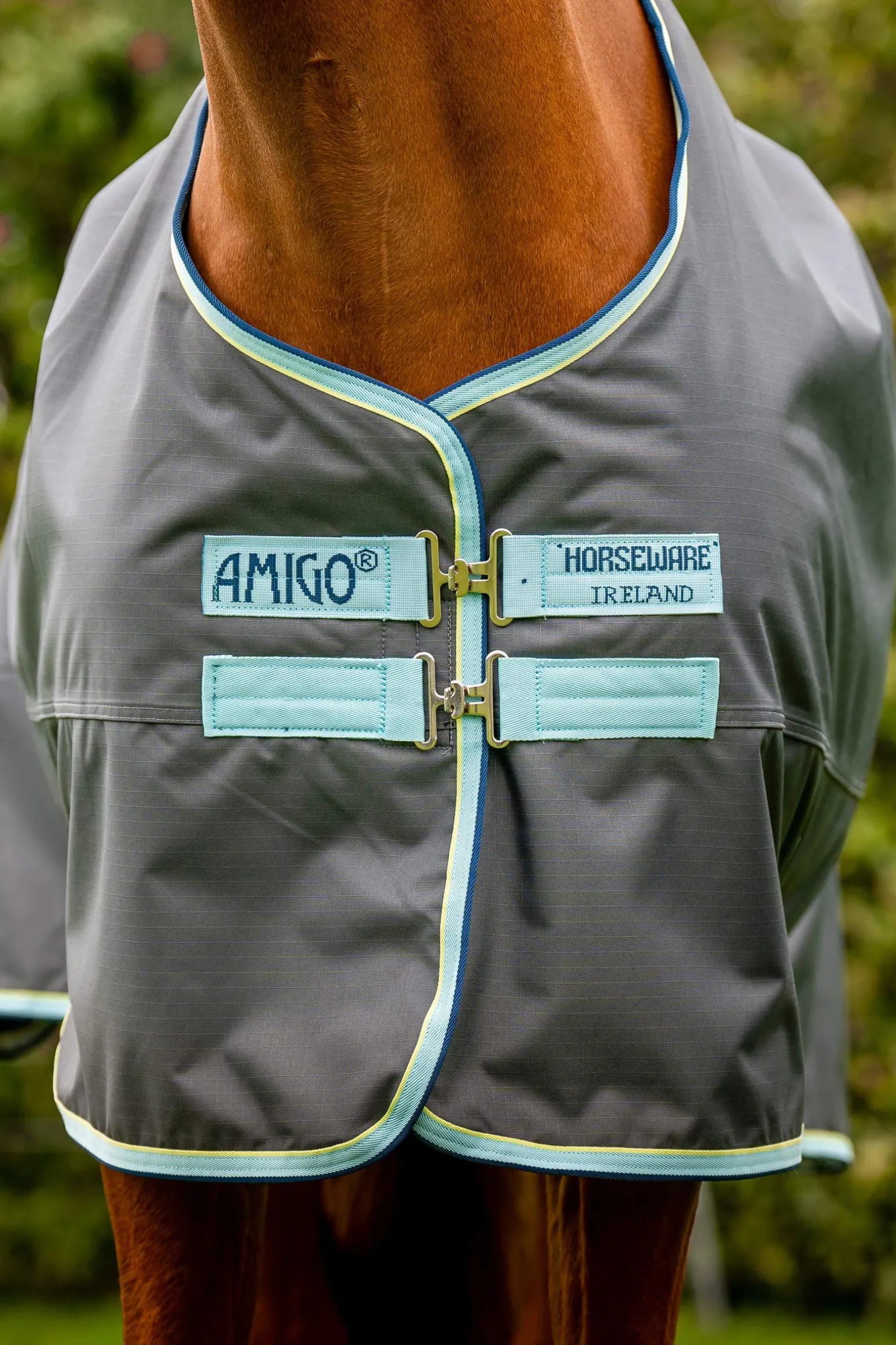 Horseware Amigo Hero Ripstop Plus utedekken med avtakbar hals, 200g