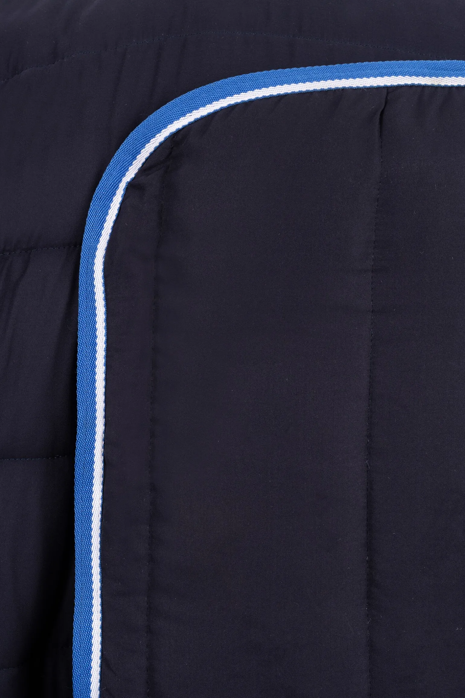 Horze Glasgow stalldekken / underdekken med hel hals, 150 gram