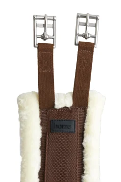 Horze Kyiv dressurgjord i neopren med fast fuskepels