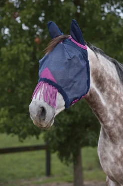 Weatherbeeta Comfitec Deluxe robust fluemaske i mesh med ører og frynser